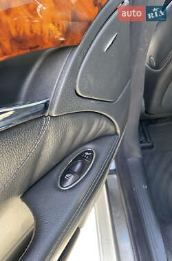 Седан Mercedes-Benz E-Class 2002 в 