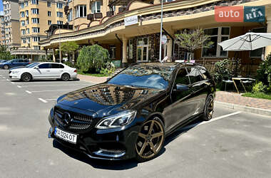 Універсал Mercedes-Benz E-Class 2015 в 