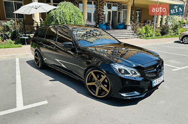 Універсал Mercedes-Benz E-Class 2015 в 