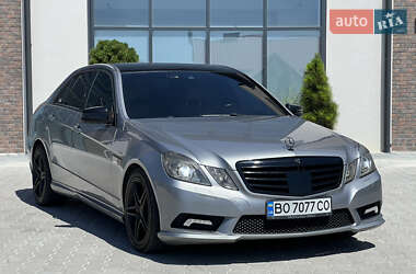 Седан Mercedes-Benz E-Class 2009 в 