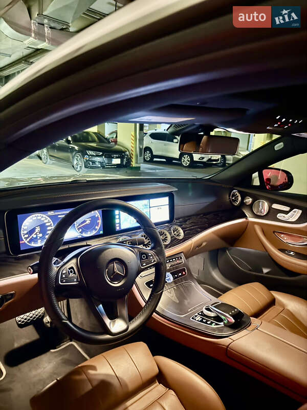 Купе Mercedes-Benz E-Class 2017 в Киеве