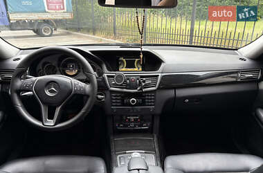 Седан Mercedes-Benz E-Class 2012 в 