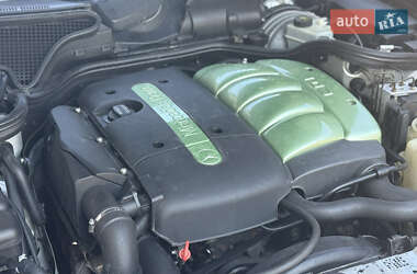 Катафалк Mercedes-Benz E-Class 2001 в 