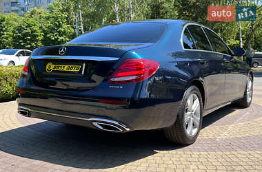Седан Mercedes-Benz E-Class 2016 в 