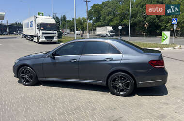 Седан Mercedes-Benz E-Class 2015 в 