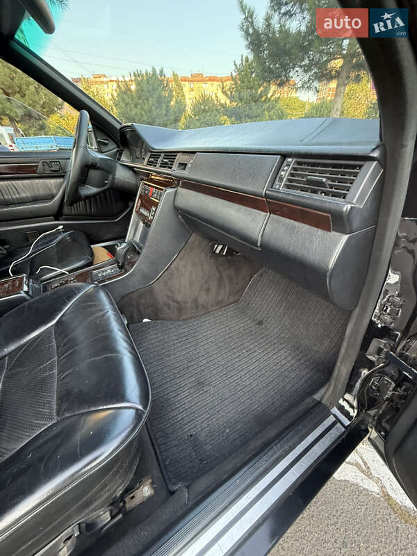 Купе Mercedes-Benz E-Class 1989 в Одесі