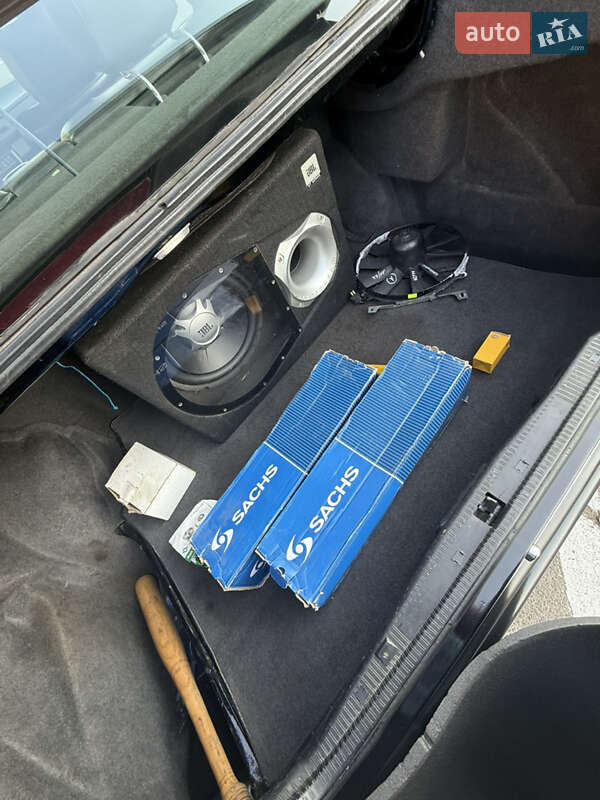 Купе Mercedes-Benz E-Class 1989 в Одесі