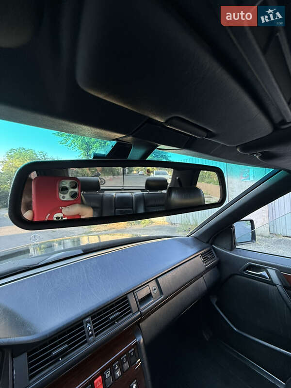 Купе Mercedes-Benz E-Class 1989 в Одесі