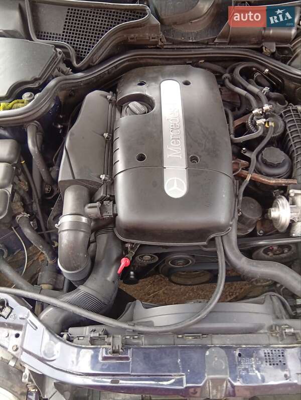 Седан Mercedes-Benz E-Class 2001 в Сколе