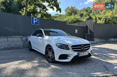 Седан Mercedes-Benz E-Class 2019 в Киеве