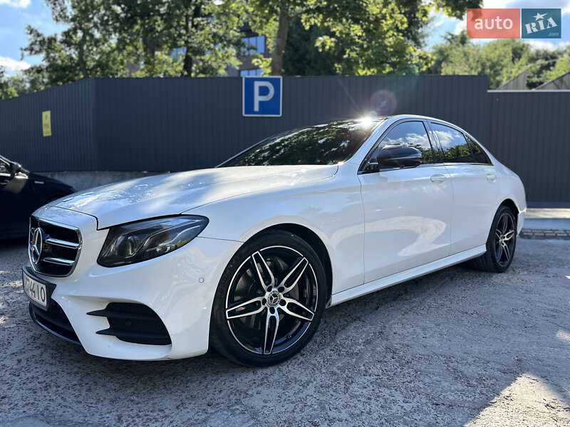 Седан Mercedes-Benz E-Class 2019 в Киеве
