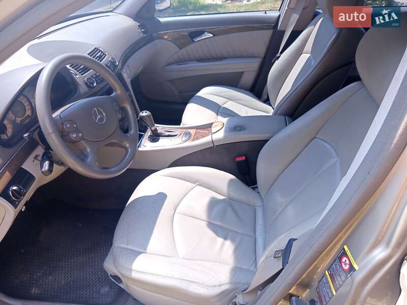 Седан Mercedes-Benz E-Class 2008 в Харкові