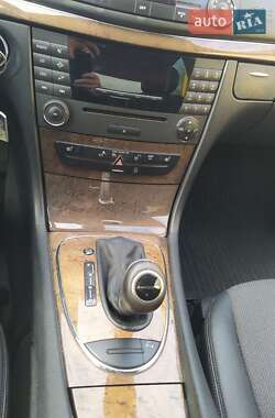Седан Mercedes-Benz E-Class 2008 в 