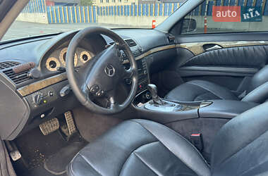 Седан Mercedes-Benz E-Class 2005 в 