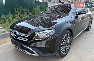 Универсал Mercedes-Benz E-Class 2018 в 