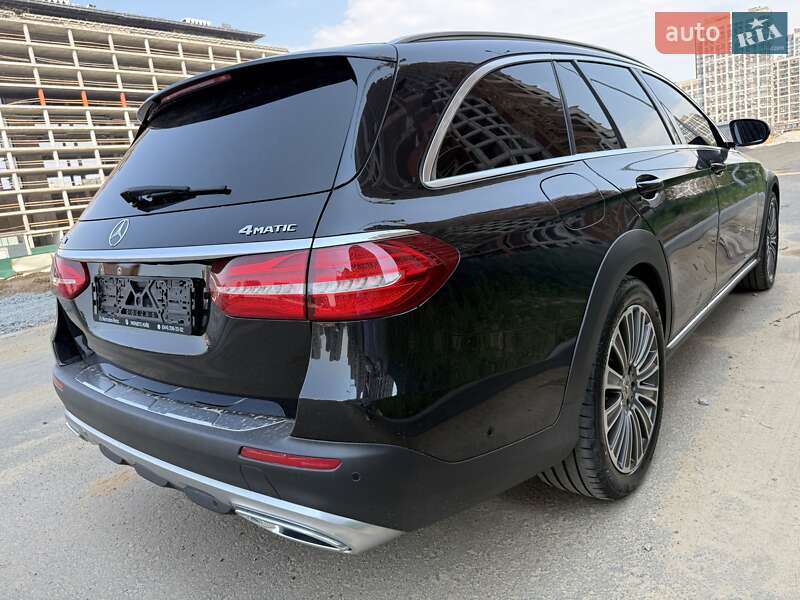 Универсал Mercedes-Benz E-Class 2018 в Киеве