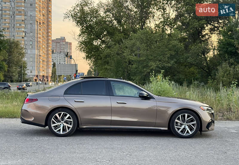 Седан Mercedes-Benz E-Class 2024 в Киеве