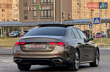 Седан Mercedes-Benz E-Class 2024 в 