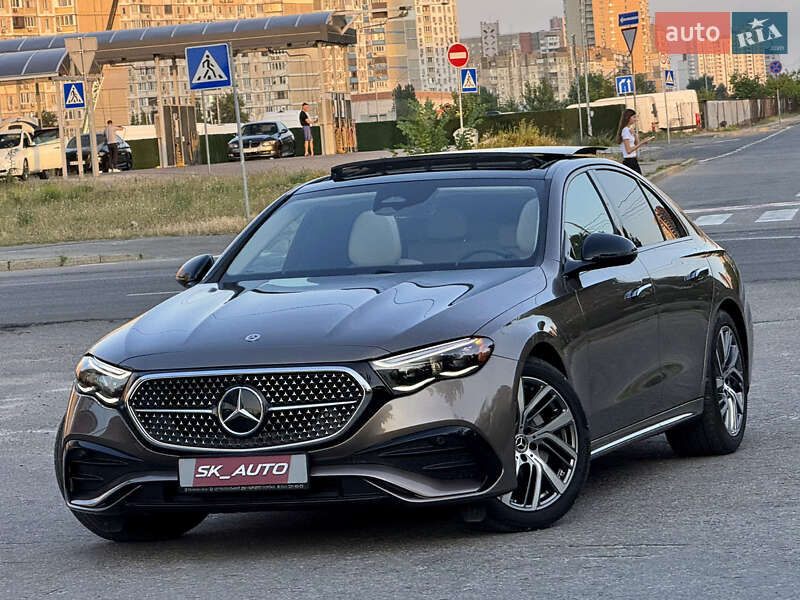 Седан Mercedes-Benz E-Class 2024 в Киеве