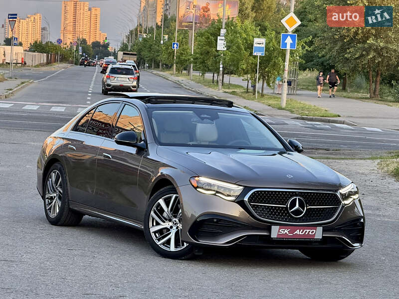 Седан Mercedes-Benz E-Class 2024 в Киеве