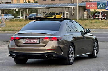 Седан Mercedes-Benz E-Class 2024 в 