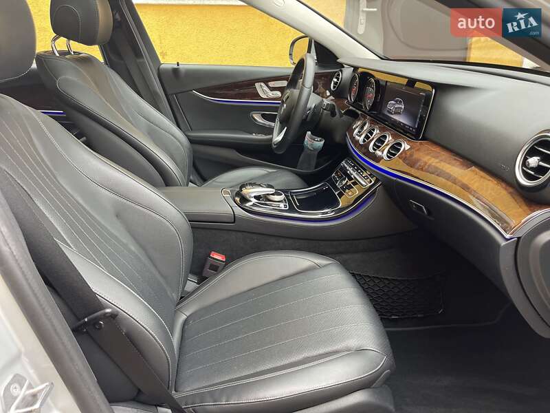 Седан Mercedes-Benz E-Class 2018 в Киеве