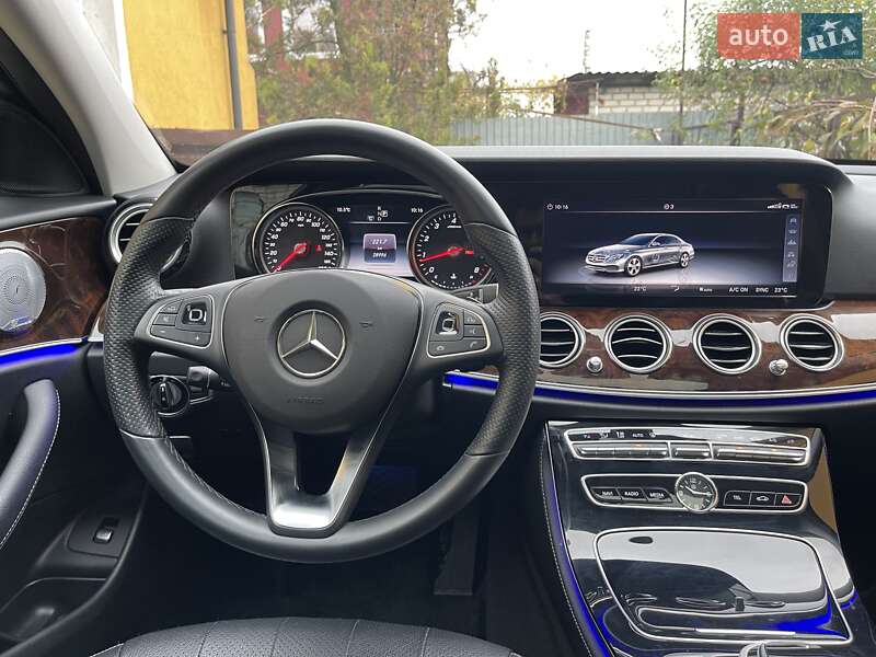 Седан Mercedes-Benz E-Class 2018 в Киеве