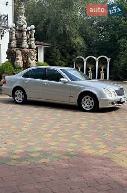 Седан Mercedes-Benz E-Class 2003 в 