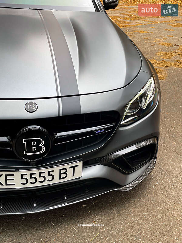 Седан Mercedes-Benz E-Class 2018 в Киеве