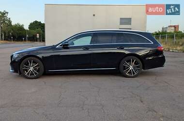 Универсал Mercedes-Benz E-Class 2016 в 