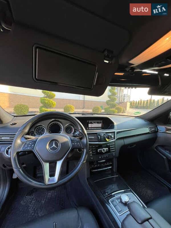 Седан Mercedes-Benz E-Class 2013 в Меденичах