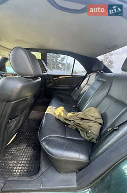 Седан Mercedes-Benz E-Class 1998 в 