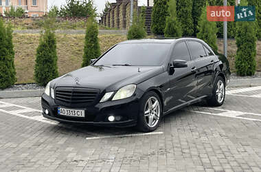 Седан Mercedes-Benz E-Class 2009 в Ровно