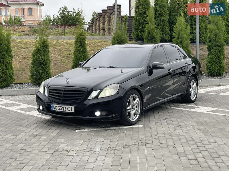 Mercedes-Benz E-Class 2009