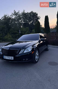 Седан Mercedes-Benz E-Class 2009 в Днепре