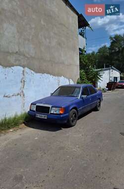 Седан Mercedes-Benz E-Class 1987 в Миколаєві