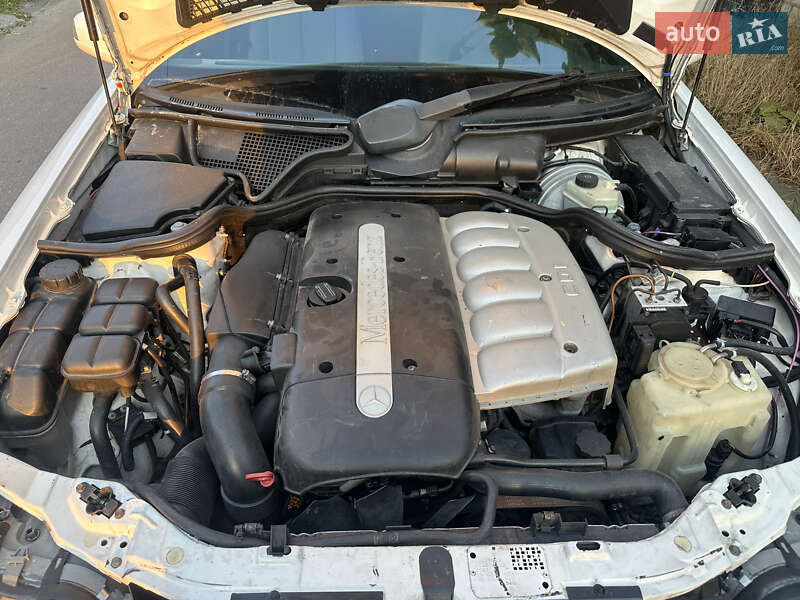Седан Mercedes-Benz E-Class 2000 в Николаеве