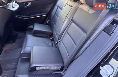 Универсал Mercedes-Benz E-Class 2016 в 