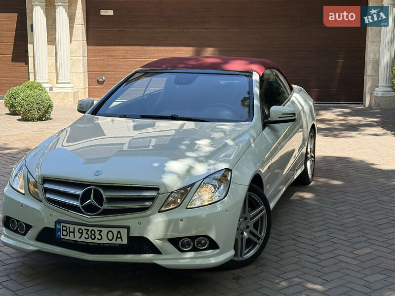 Кабриолет Mercedes-Benz E-Class 2011 в Одессе