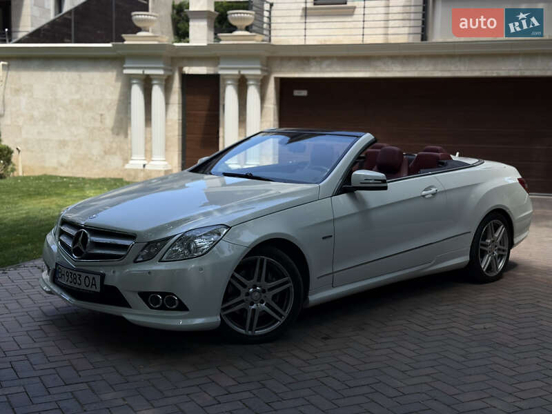 Кабриолет Mercedes-Benz E-Class 2011 в Одессе
