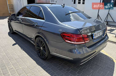 Седан Mercedes-Benz E-Class 2014 в 