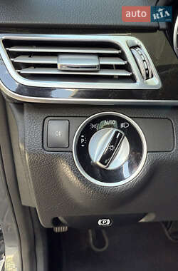 Седан Mercedes-Benz E-Class 2014 в 
