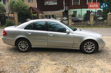 Седан Mercedes-Benz E-Class 2003 в 