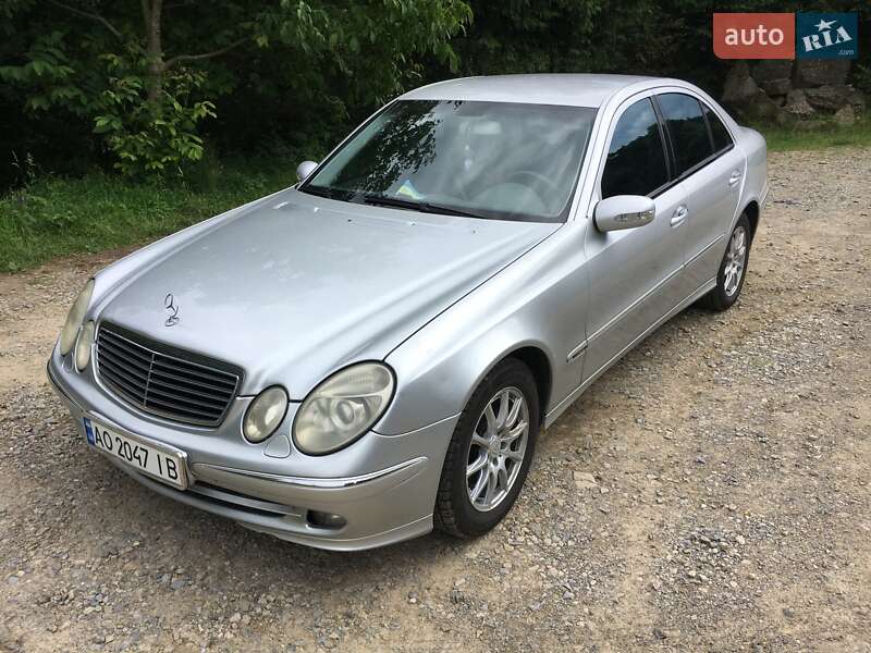 Mercedes-Benz E-Class 2003