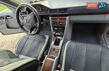Универсал Mercedes-Benz E-Class 1994 в 