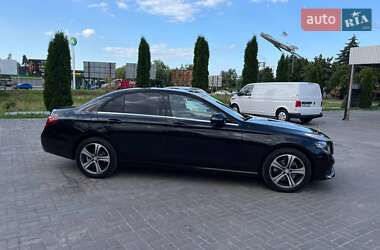Седан Mercedes-Benz E-Class 2018 в 