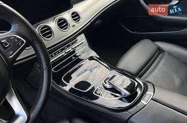 Седан Mercedes-Benz E-Class 2018 в 