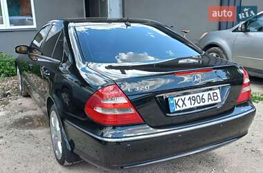 Седан Mercedes-Benz E-Class 2003 в 