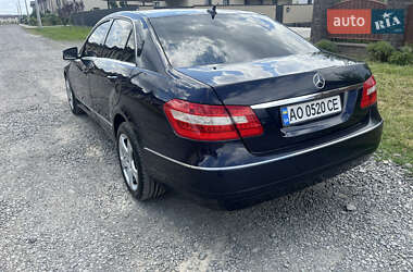 Седан Mercedes-Benz E-Class 2009 в 