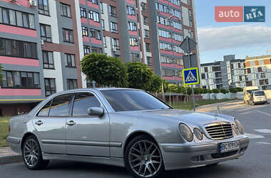 Седан Mercedes-Benz E-Class 2000 в 